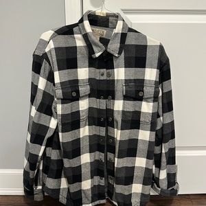 Duluth trading co black, gray and white button down lined snap shirt